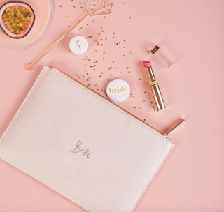 7 x things you need to throw a SASSY hen party for the fashion-forward bride | With Team Hen