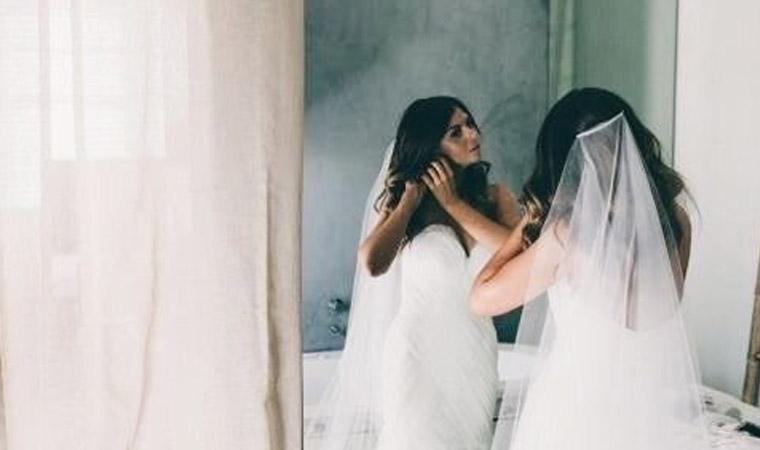 THE TROUSSEAU sample sale
