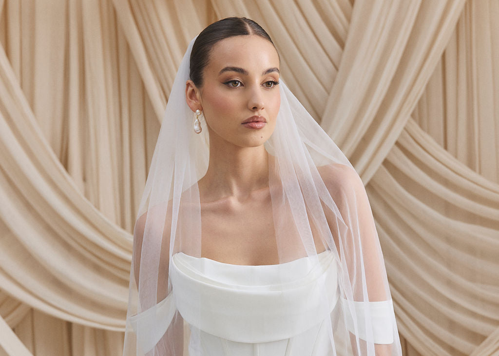 CHARLOTTE MILLS AVA - Ivory Plain Tulle Fingertip Length Veil