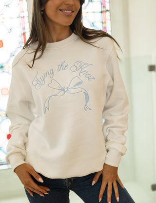 Charlotte Mills Bow motif "Tying the Knot" embroidered sweatshirt
