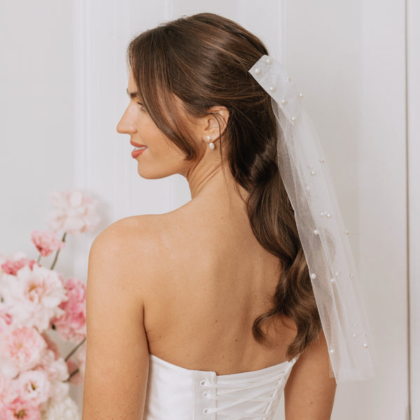 Charlotte Mills Pearl Trim Bow Veil