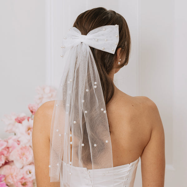 Charlotte Mills Pearl Trim Bow Veil