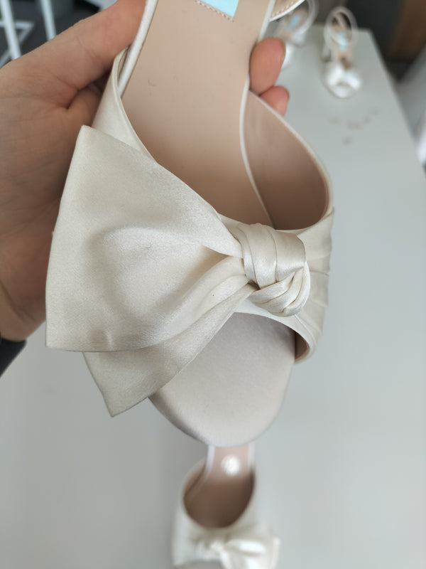 SS2634 - One-off sample