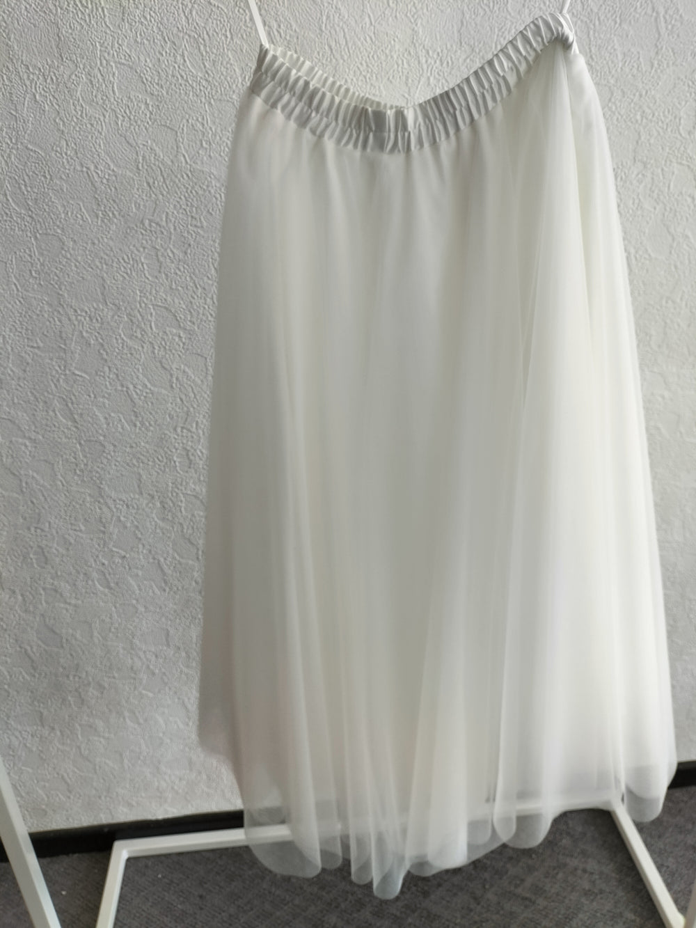 SS2642 - One off skirt sample