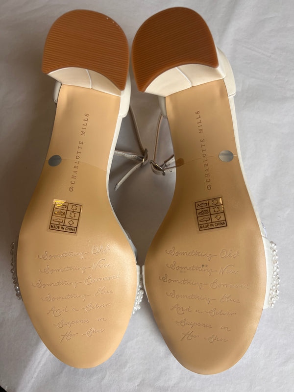 Katie Pearl UK6 - Preloved AF46