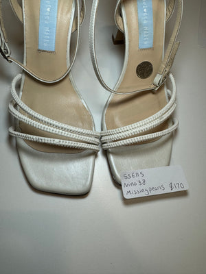 Nina - SSE115 - Sample Sale