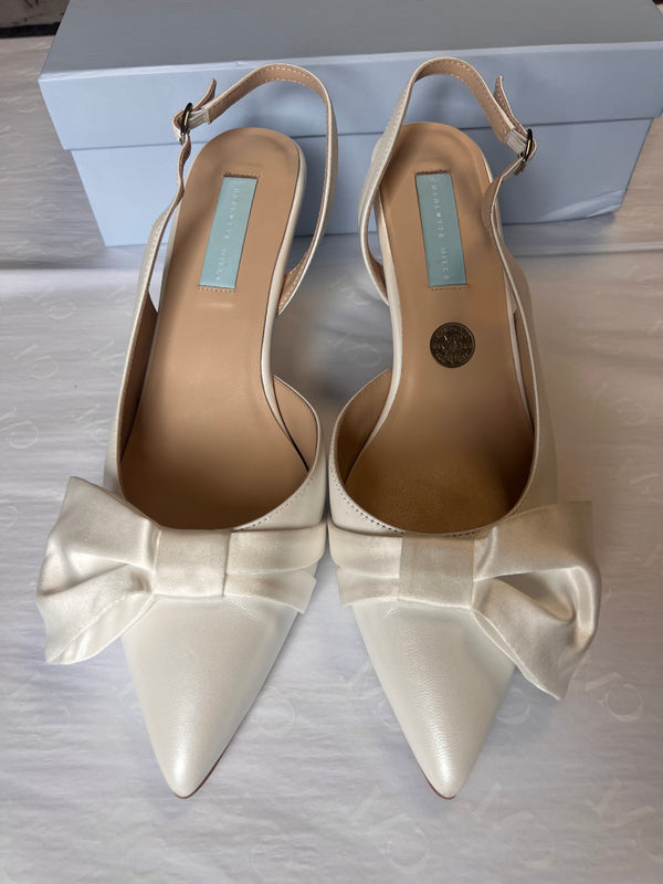 Mia Pearl UK7 - Outlet 14