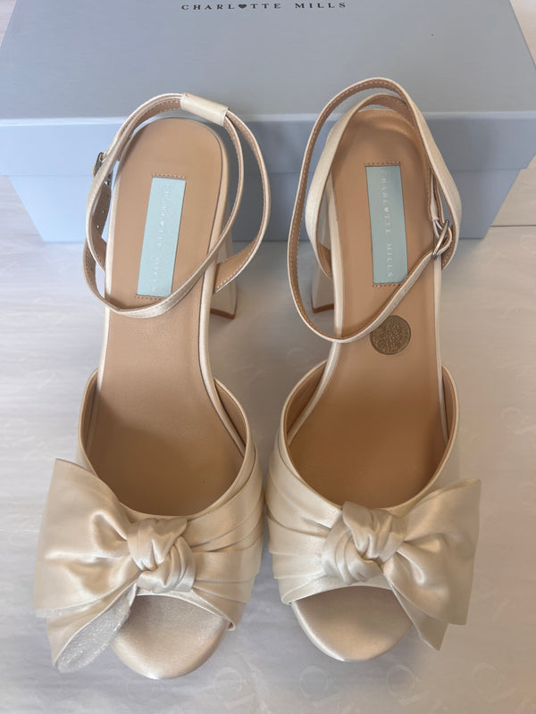 Octavia Ivory UK6 - Outlet 28
