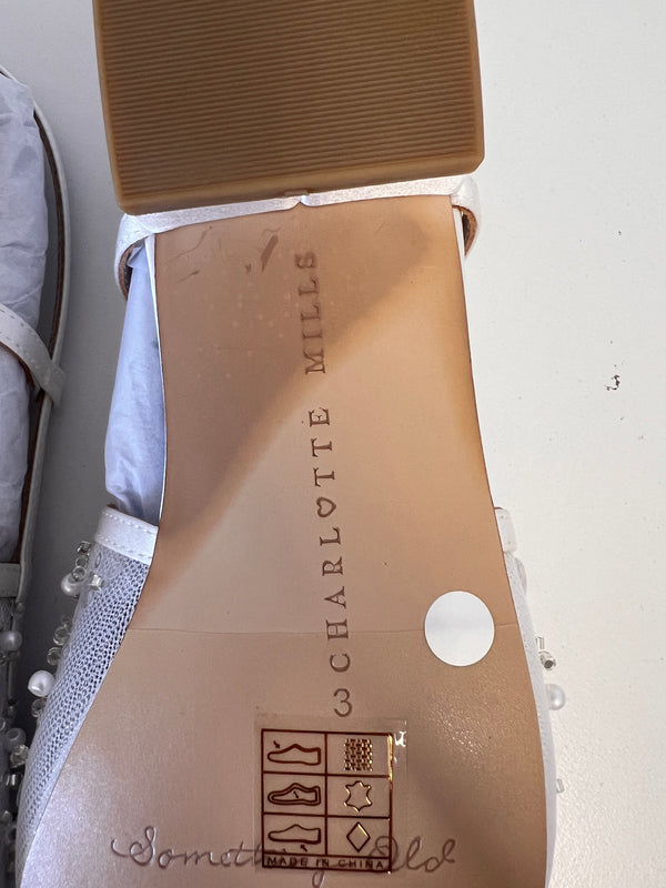 Nova UK3 - Preloved AF15