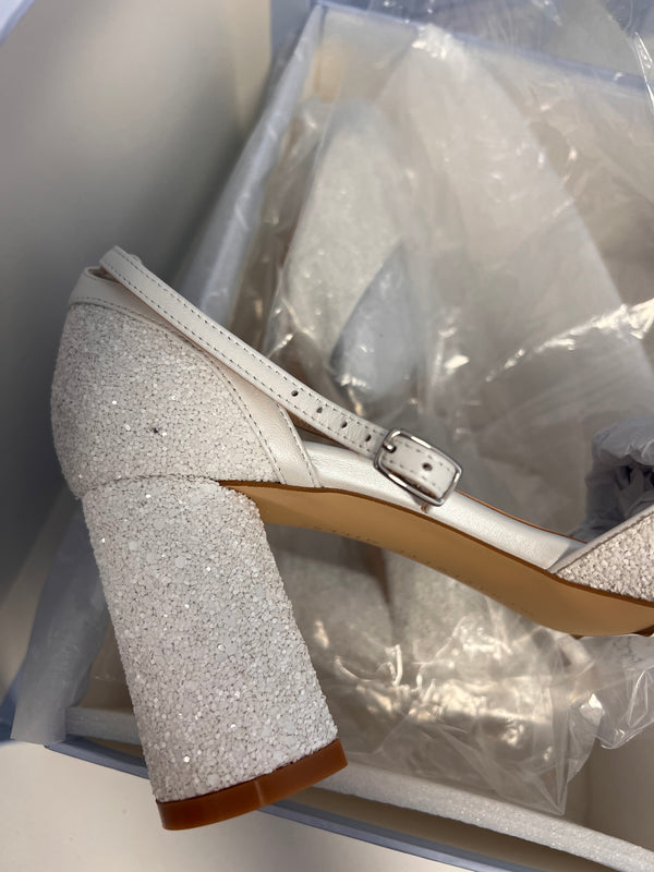 Jazzy Pearl UK6 - Preloved AF18