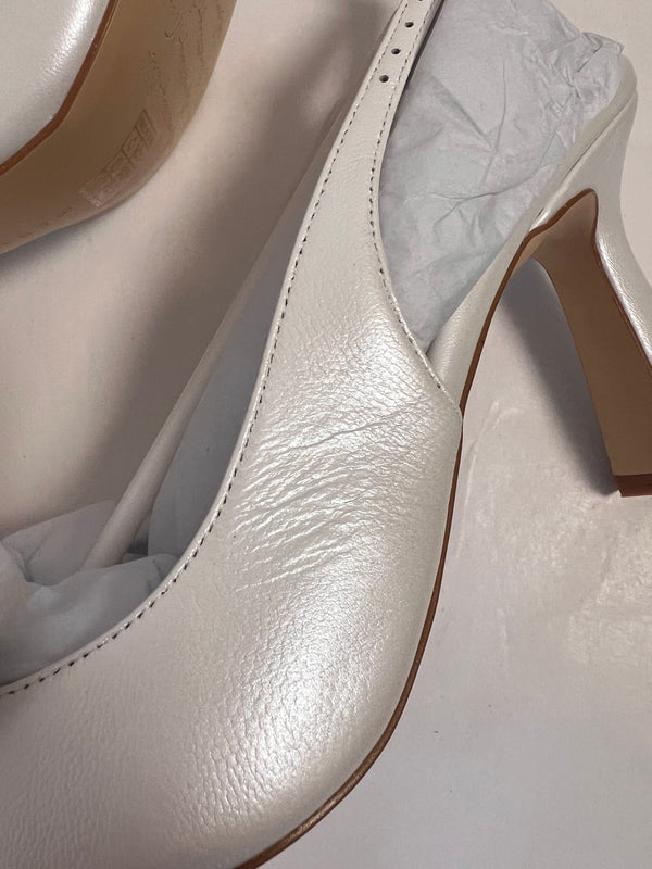 Mia Pearl UK6- Preloved AF33