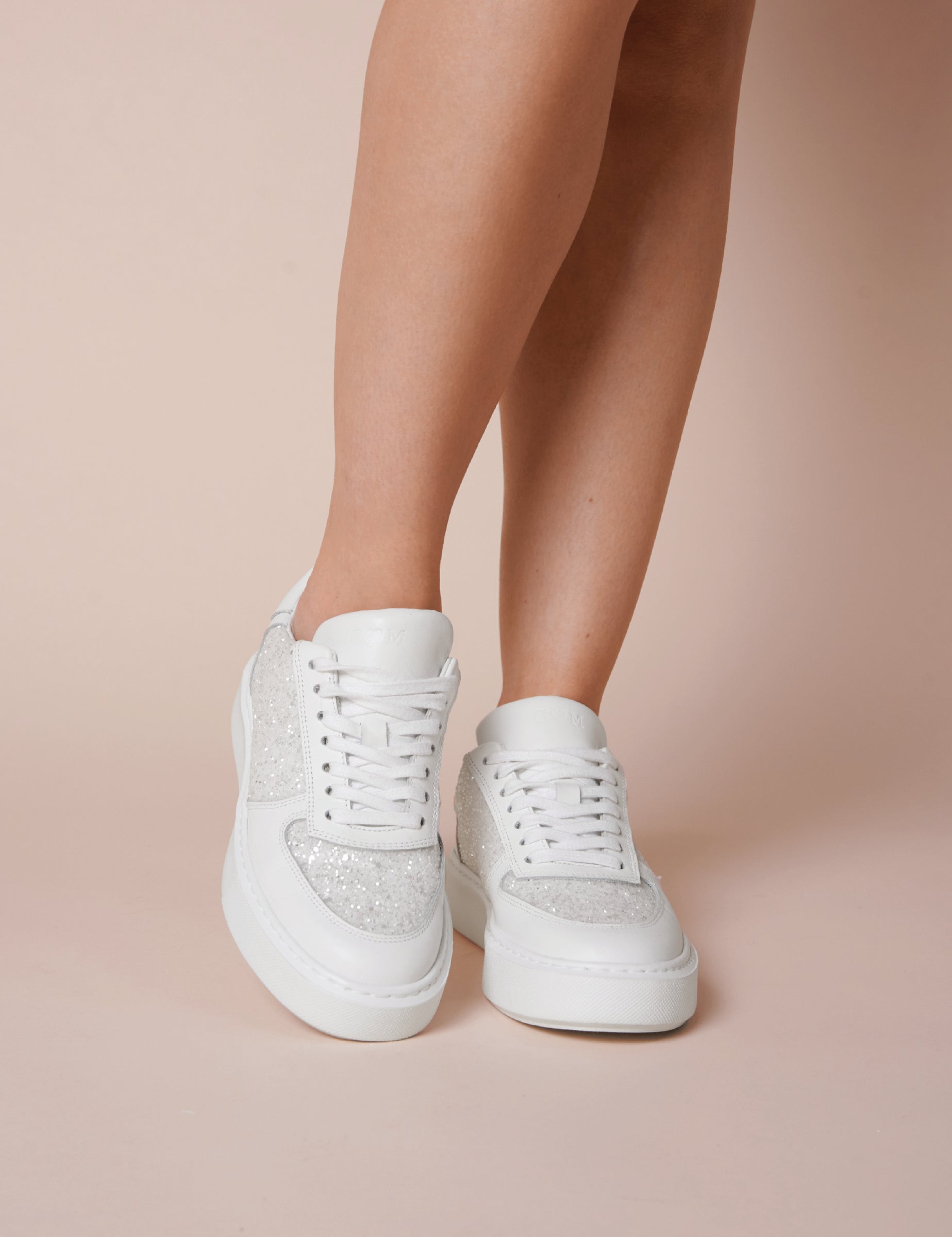 14 Best white trainers for women 2023: From Superga to M&S to & MORE |  HELLO!