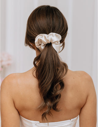 Charlotte Mills Bridal Scrunchie