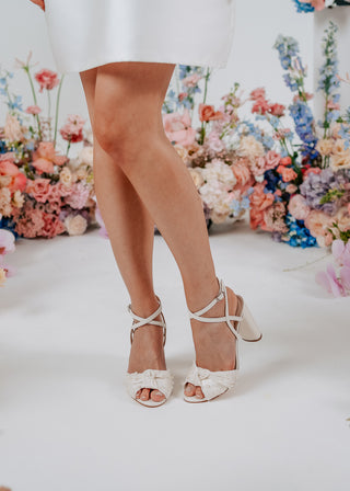 pearl-embellished-knot-vamp-ivory-leather-high-block-heel-wedding-shoe